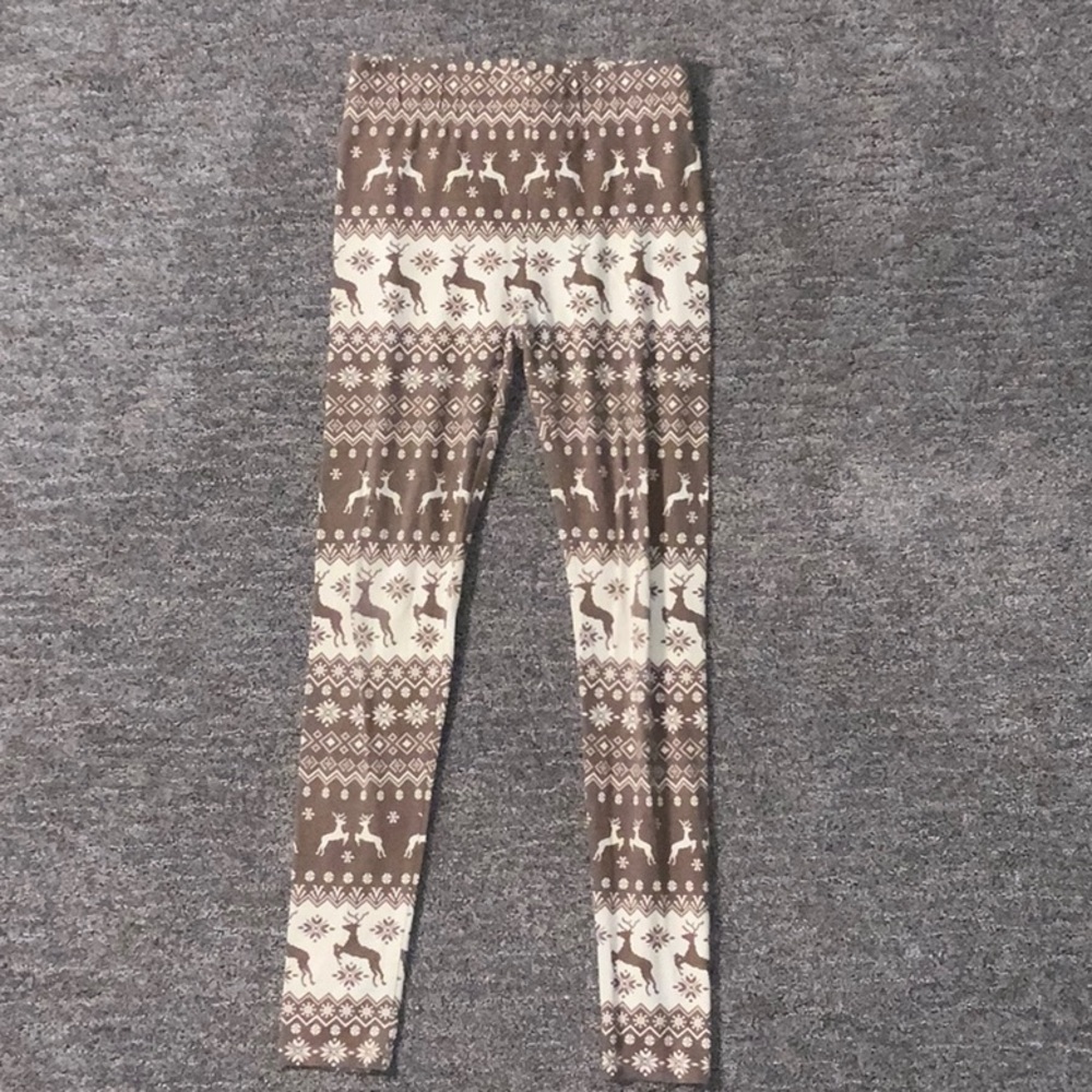 Women’s Forever 21 Christmas Pattern Leggings